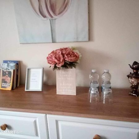 Edwards Cosy B&B Galway Esterno foto