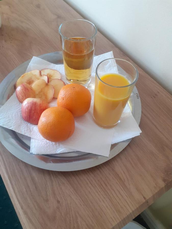 Edwards Cosy B&B Galway Esterno foto