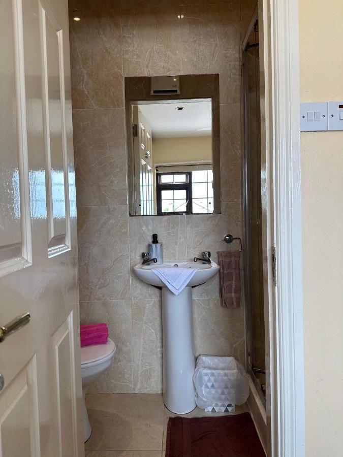 Edwards Cosy B&B Galway Esterno foto