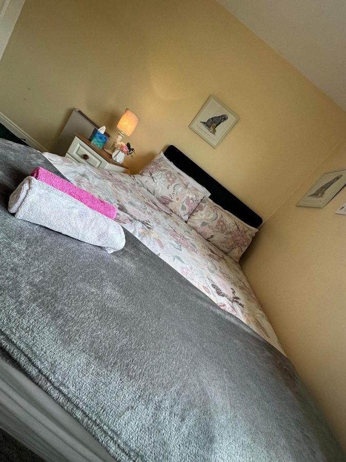 Edwards Cosy B&B Galway Esterno foto