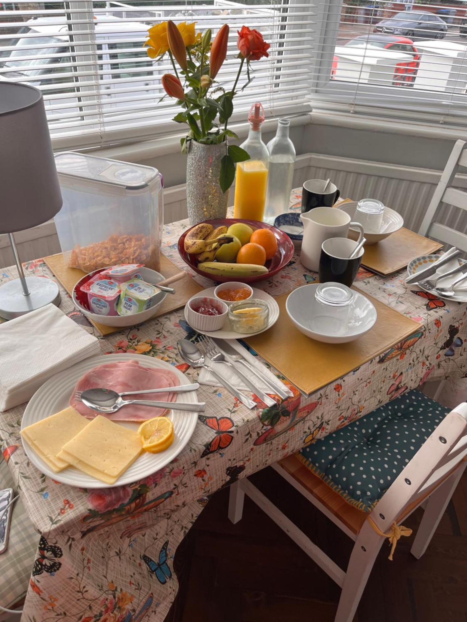 Edwards Cosy B&B Galway Esterno foto